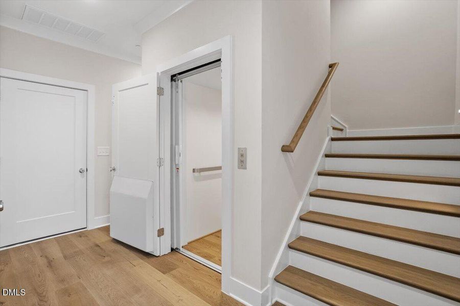 08-810 Maple Berry Ln 105 [2743088]_08