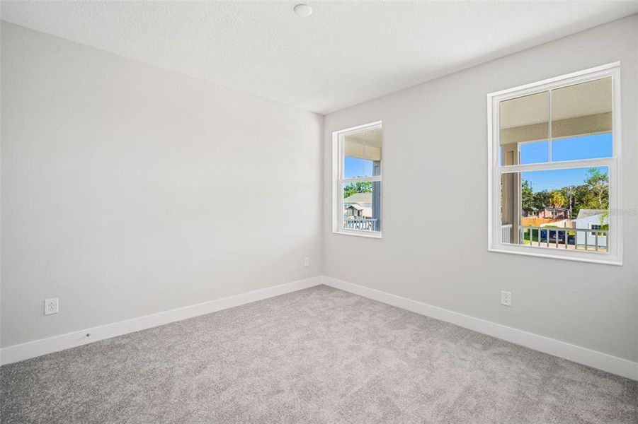 Spacious, unfurnished interior of a new home in , St. Petersburg (Image 17).