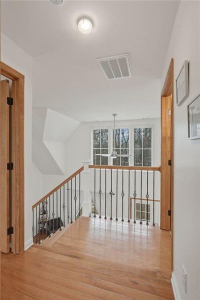 Spacious, unfurnished interior of a new home in , Gainesville (Image 26).