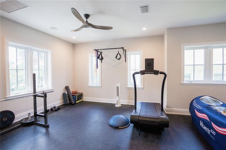 Community amenities in , Tampa (Image 71).