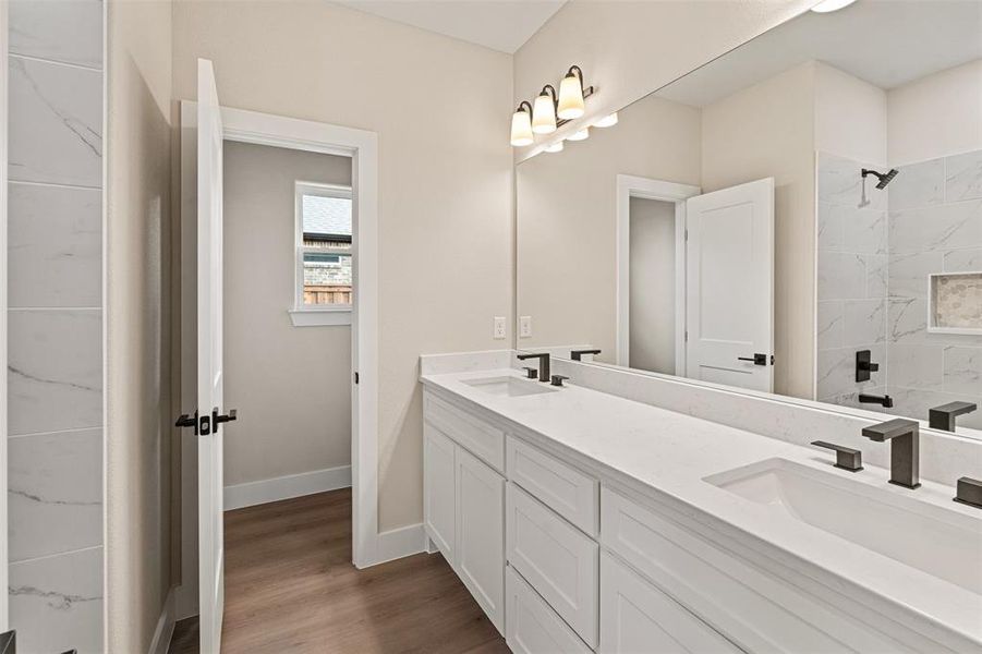 Furnished interior view inside a new home in , Mabank (Image 8).