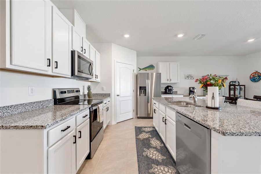 Furnished interior view inside a new home in Oak Pointe, Apopka (Image 11).
