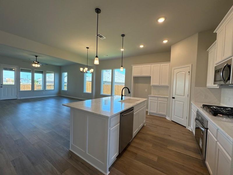 Furnished interior view inside a new home in Cedar Ridge Estates, Anna (Image 10).