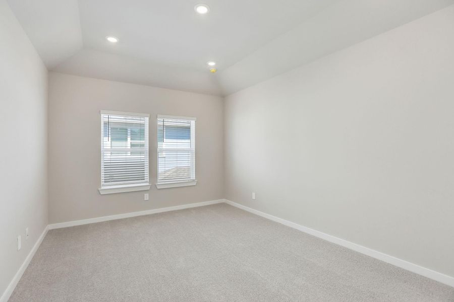 Spacious, unfurnished interior of a new home in Kemah Crossing - City Series, Kemah (Image 39). Spacious, unfurnished interior of a new home in Kemah Crossing - City Series, Kemah (Image 39).