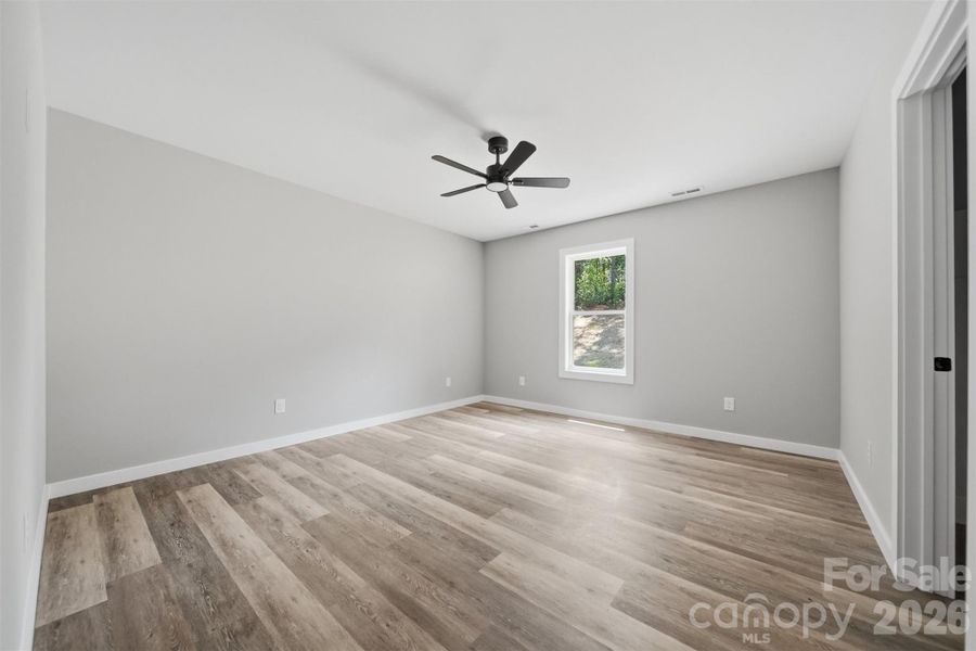 Spacious, unfurnished interior of a new home in , Conover (Image 14).