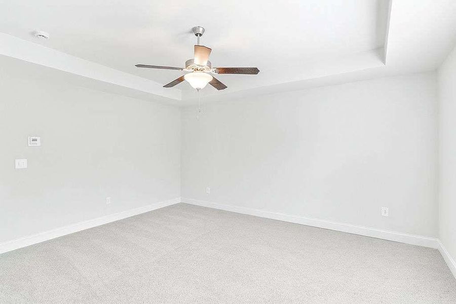 Spacious, unfurnished interior of a new home in Waters Edge, Mansfield (Image 16).