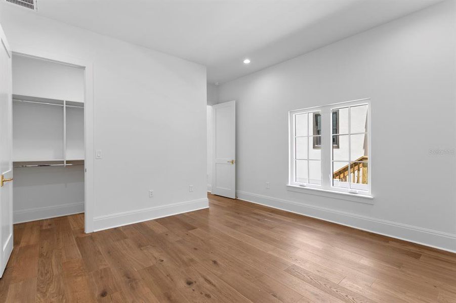 Spacious, unfurnished interior of a new home in , Tampa (Image 60). Spacious, unfurnished interior of a new home in , Tampa (Image 60).