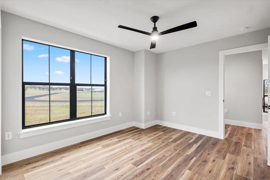 Spacious, unfurnished interior of a new home in , Johnson City (Image 23).