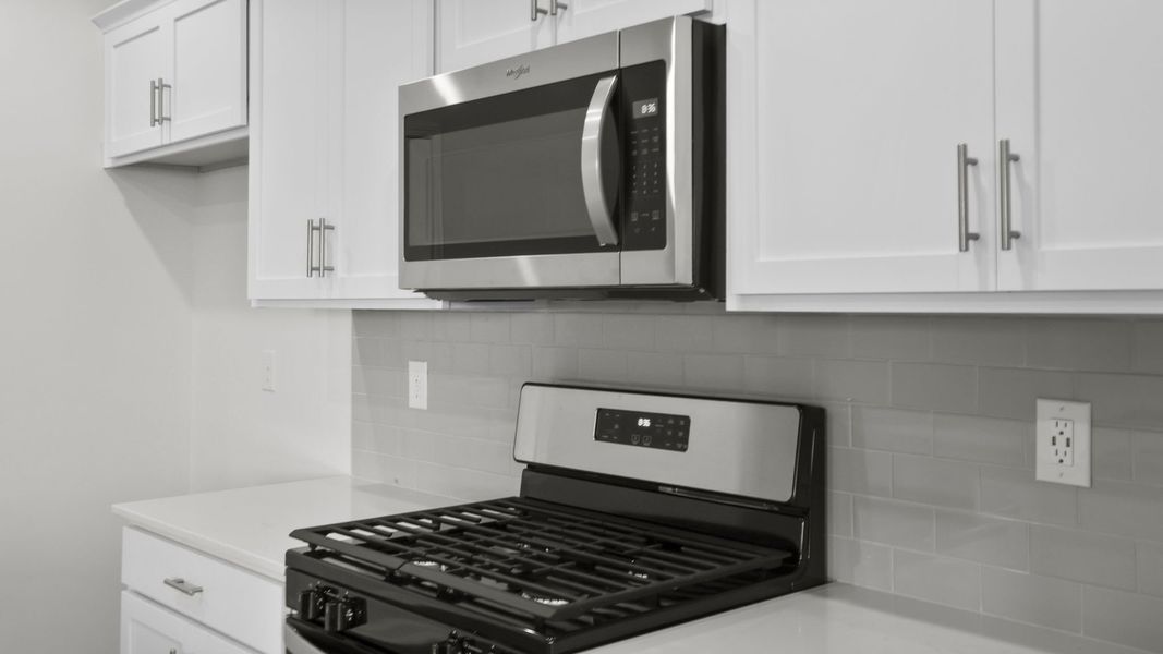 Image 32 of a home in Pine Lake Estates.