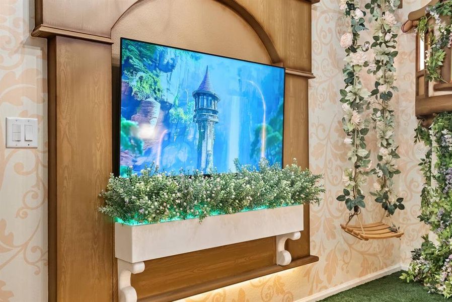 Image 49 of a home in .