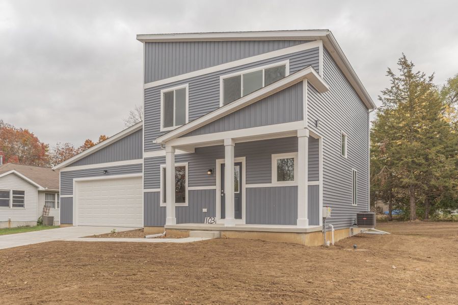 Representative exterior details of a home built from the The Hartwell by Norfolk Homes in Individual Homes - Jackson County, Jackson (Image 3).