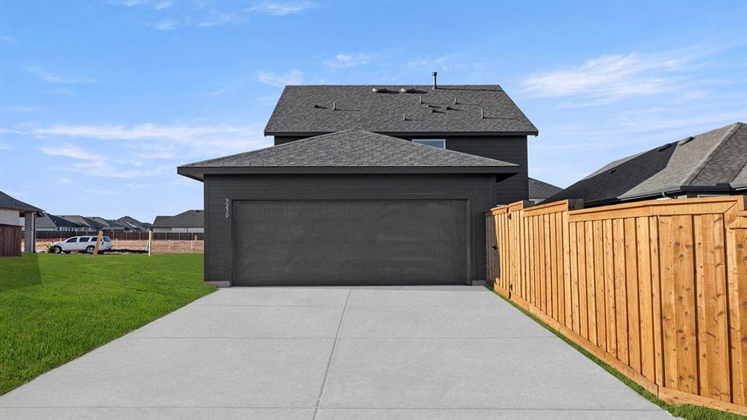 26. 3230 Summerland - Back 26. 3230 Summerland - Back