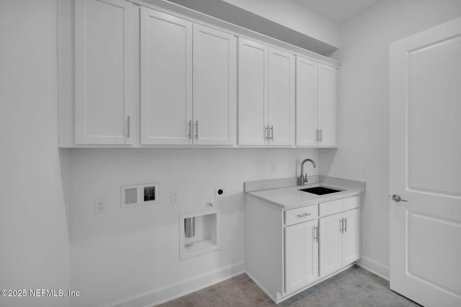 Furnished interior view inside a new home in Seabrook Village at Seabrook, Ponte Vedra (Image 8).