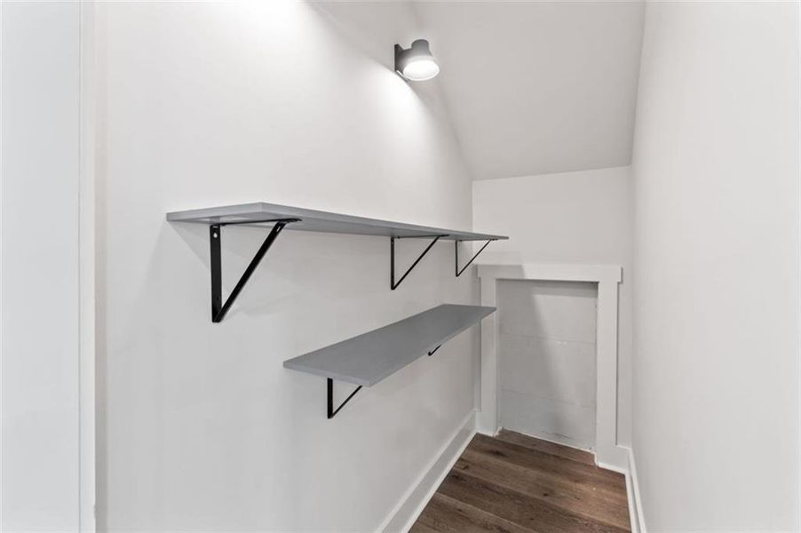 Image 42 of a home in .