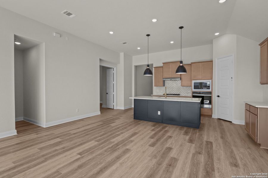 Furnished interior view inside a new home in Mayfair 50', New Braunfels (Image 8).