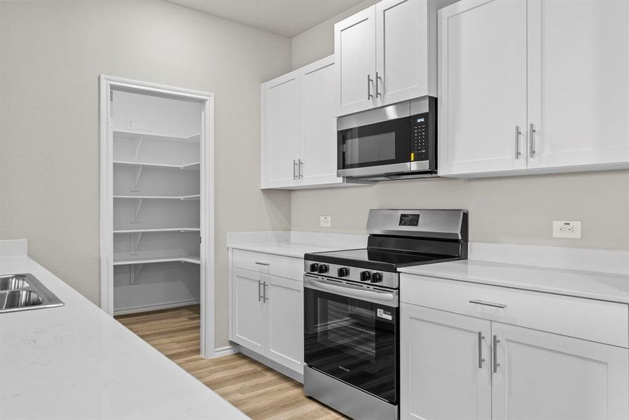 Furnished interior view inside a new home in Orchard Village, Fort Worth (Image 11).