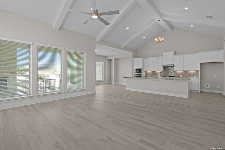 Spacious, unfurnished interior of a new home in , Boerne (Image 34).