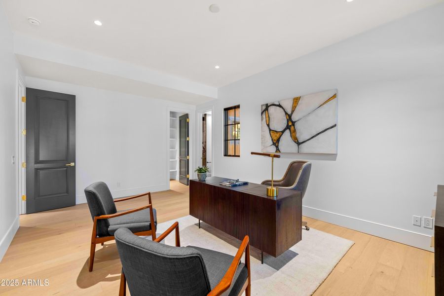 Bedroom 4/ Office Bedroom 4/ Office