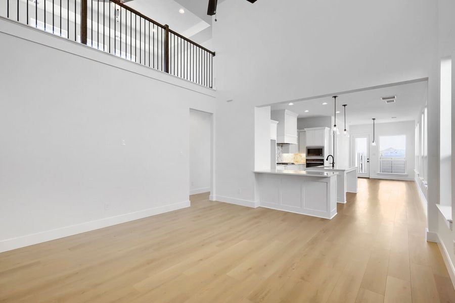 1709 Clover Fern - Living Area