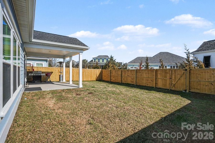 Exterior details and patio area of a home in , Myrtle Beach (Image 23).