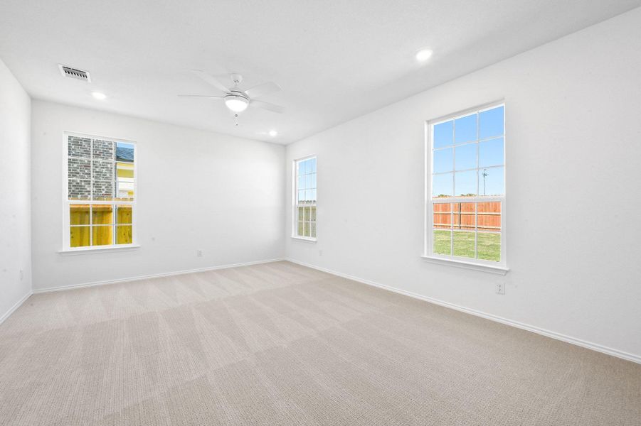 Spacious, unfurnished interior of a new home in Salerno - Heritage Collection, Round Rock (Image 24).