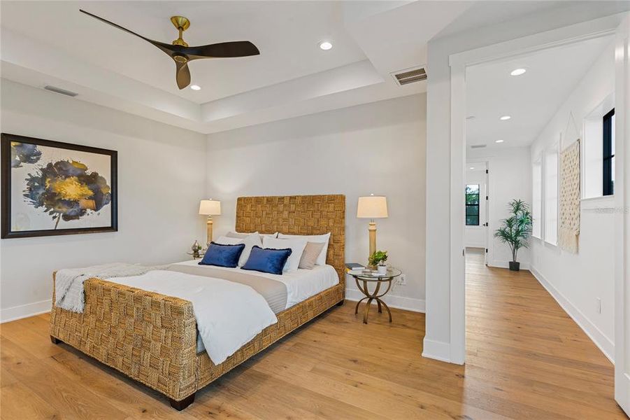 Furnished interior view inside a new home in , St. Petersburg (Image 41).