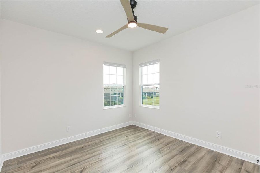 Spacious, unfurnished interior of a new home in , San Antonio (Image 27).