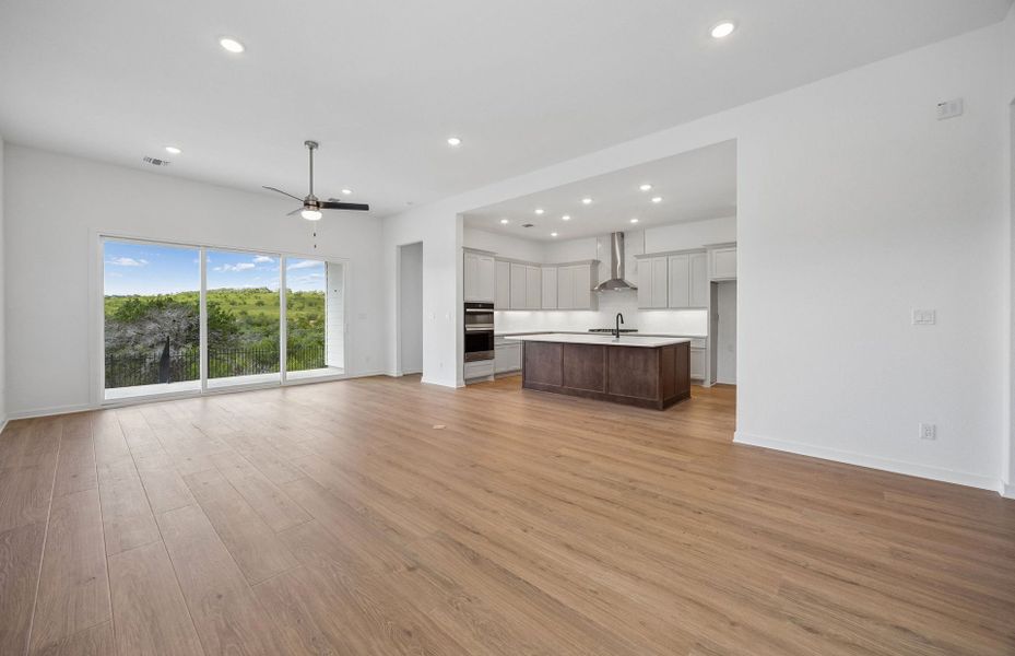 Representative unfurnished interior of a home built from the Wheeler by Pulte Homes in West Cypress Hills, Spicewood (Image 20).