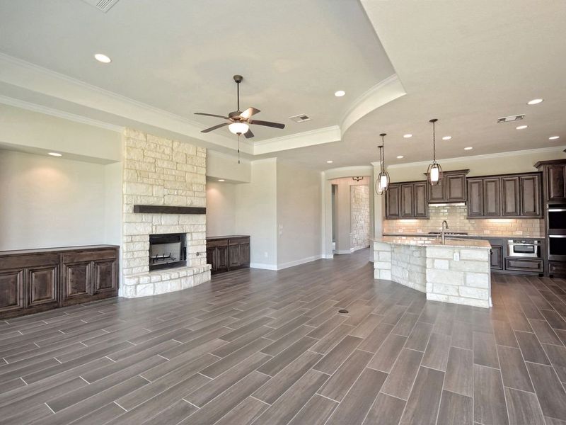Representative furnished interior of a home built from the San Simeon I by Giddens Homes in Clearwater Ranch, Liberty Hill (Image 245).