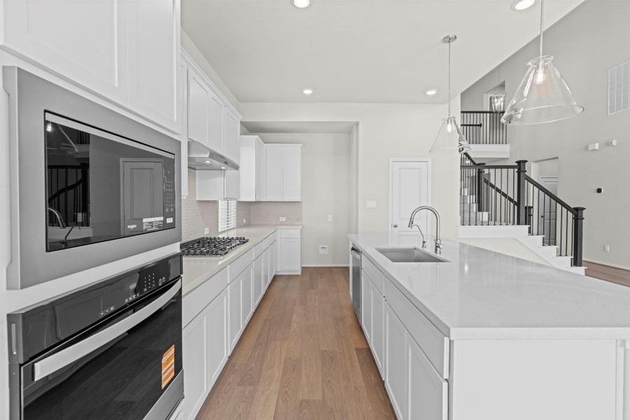 Furnished interior view inside a new home in Candela, Richmond (Image 13).