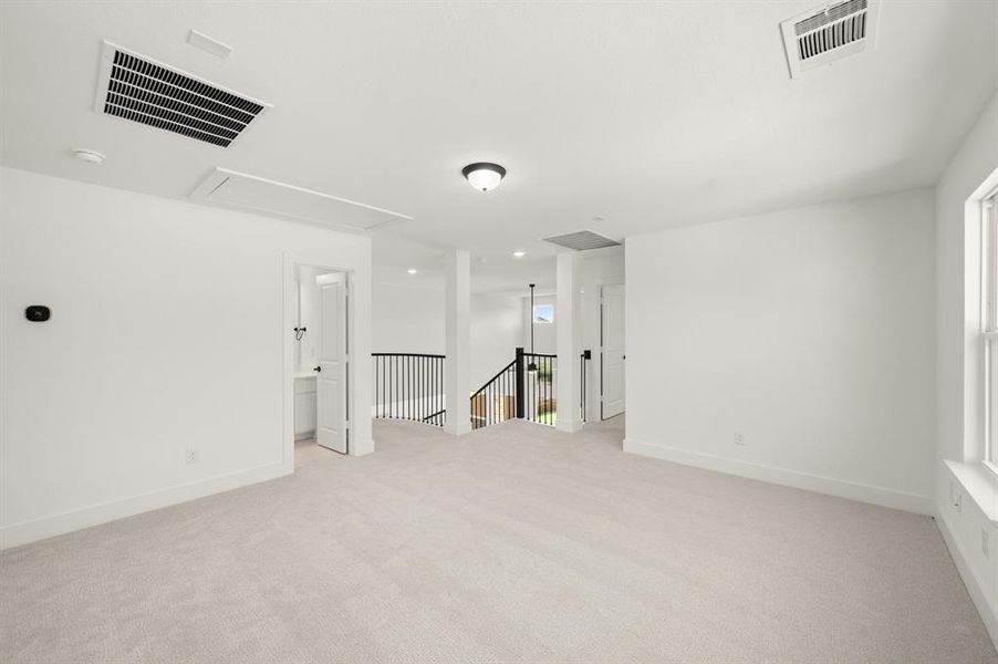 Spacious, unfurnished interior of a new home in Westside Preserve, Midlothian (Image 26).