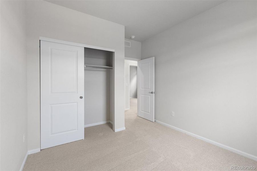 Spacious, unfurnished interior of a new home in The Manors Collection at Golden Overlook, Golden (Image 29).