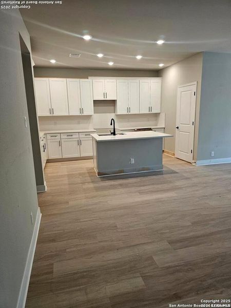 Spacious, unfurnished interior of a new home in , Spring Branch (Image 6).