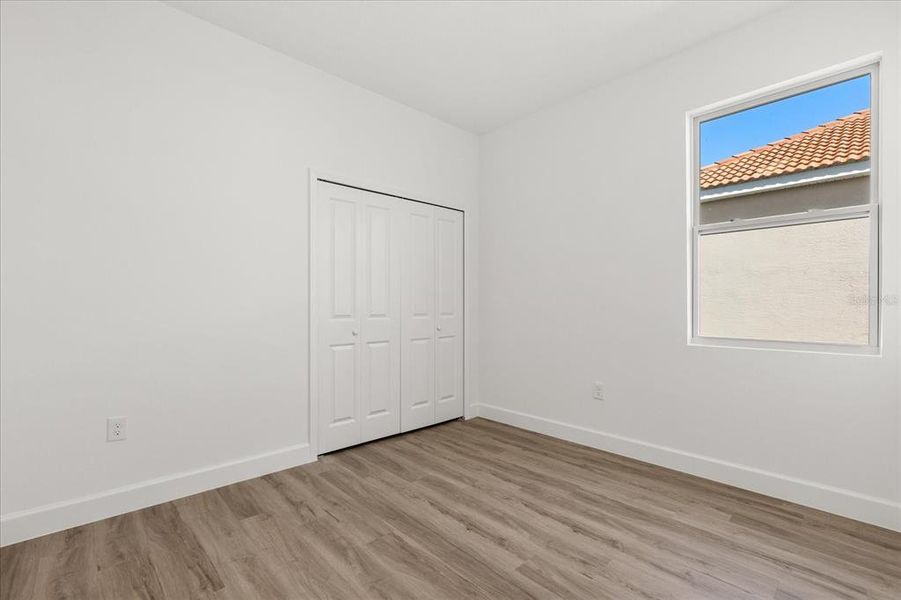 Spacious, unfurnished interior of a new home in , Kissimmee (Image 10).