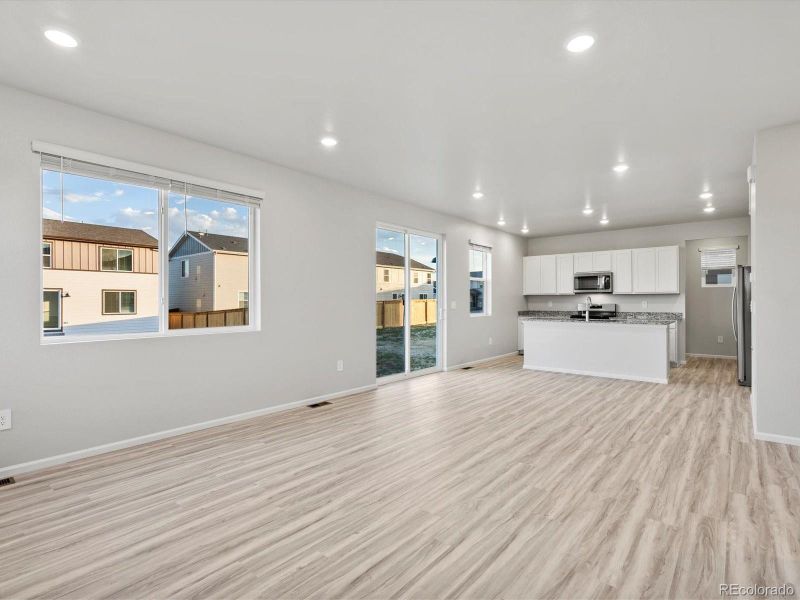 Spacious, unfurnished interior of a new home in , Windsor (Image 30).