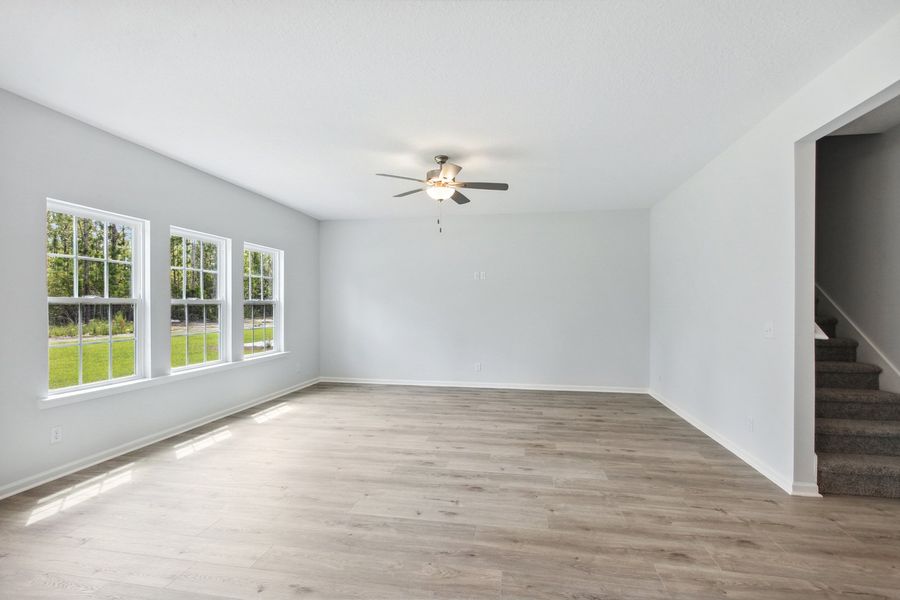 Representative unfurnished interior of a home built from the The Barrington by RTS Homes in The Pointe at Villages on Marne, Hinesville (Image 17).