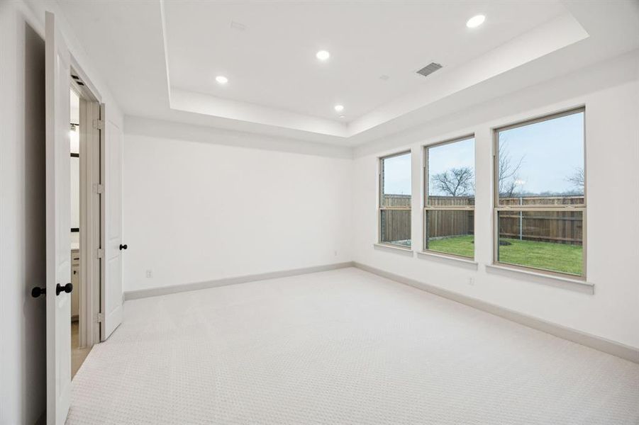 Your new owner's suite is a peaceful and relaxing retreat where you can unwind and refresh at the end of the day.