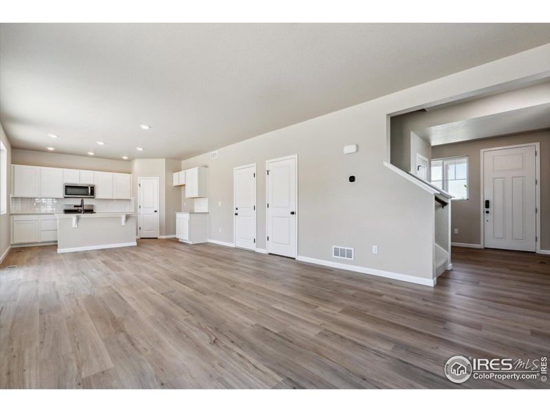 Spacious, unfurnished interior of a new home in The Overlook at Johnstown Farms, Johnstown (Image 18).