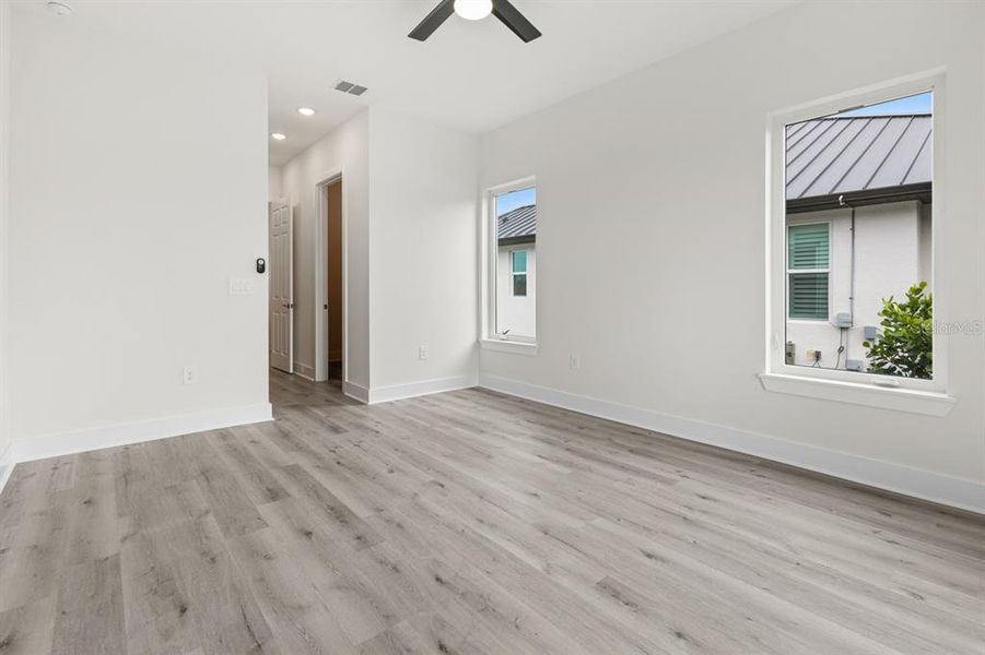 Spacious, unfurnished interior of a new home in , Port Charlotte (Image 28). Spacious, unfurnished interior of a new home in , Port Charlotte (Image 28).