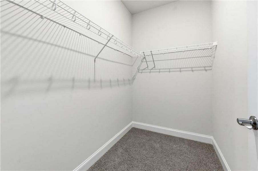 Spacious, unfurnished interior of a new home in , Marietta (Image 31).