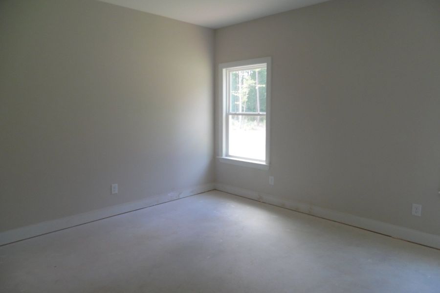 Spacious, unfurnished interior of a new home in Durham Estates, Sharpsburg (Image 12).
