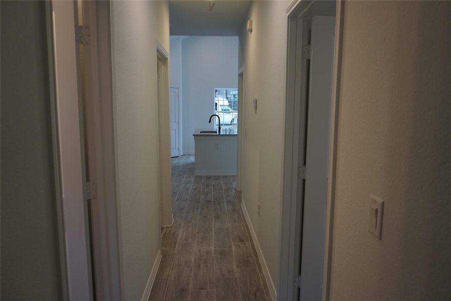 Spacious, unfurnished interior of a new home in , Willis (Image 16).
