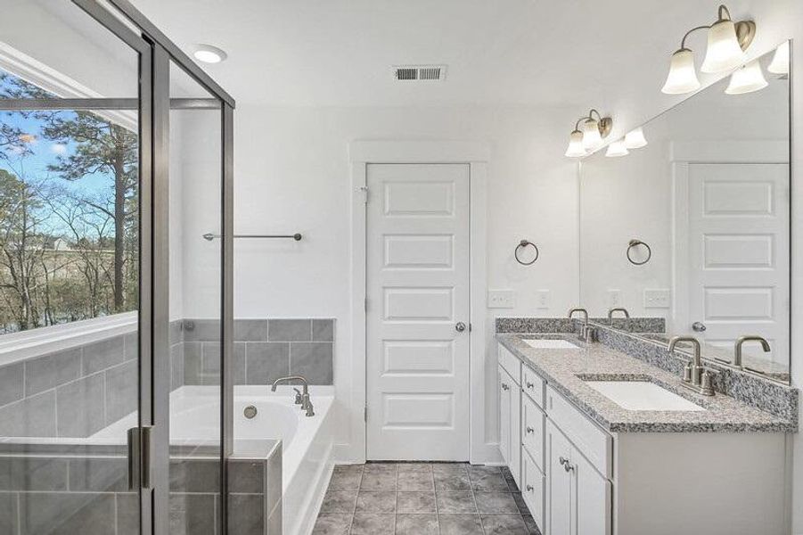 Furnished interior view inside a new home in Parker's Preserve, Ridgeville (Image 11). Furnished interior view inside a new home in Parker's Preserve, Ridgeville (Image 11).