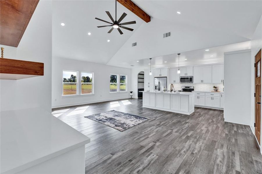 Image 32 of a home in . Image 32 of a home in .