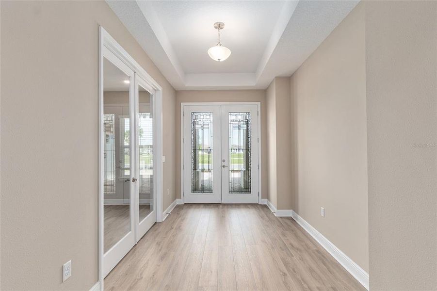 Spacious, unfurnished interior of a new home in , Ocala (Image 21).