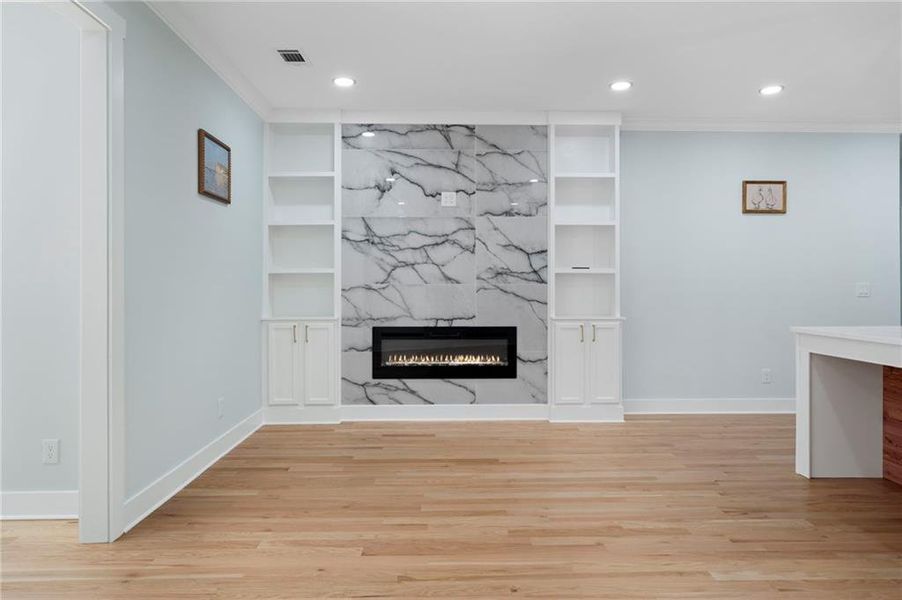 Spacious, unfurnished interior of a new home in , Summerville (Image 30).