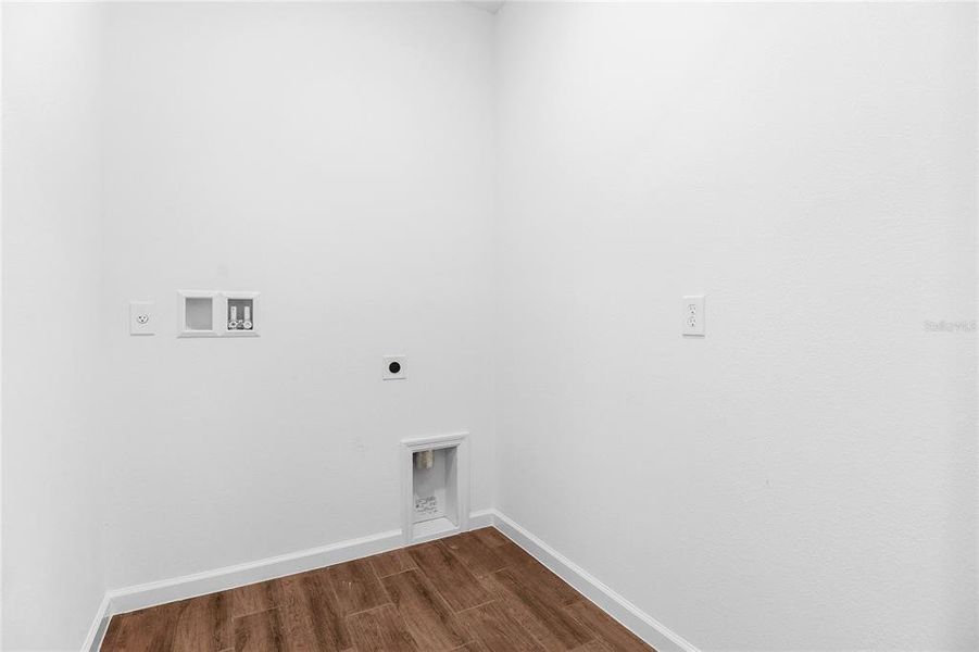 Spacious, unfurnished interior of a new home in Annabelle Estates, Lake Wales (Image 12). Spacious, unfurnished interior of a new home in Annabelle Estates, Lake Wales (Image 12).