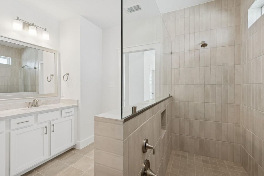 Furnished interior view inside a new home in , Katy (Image 15).