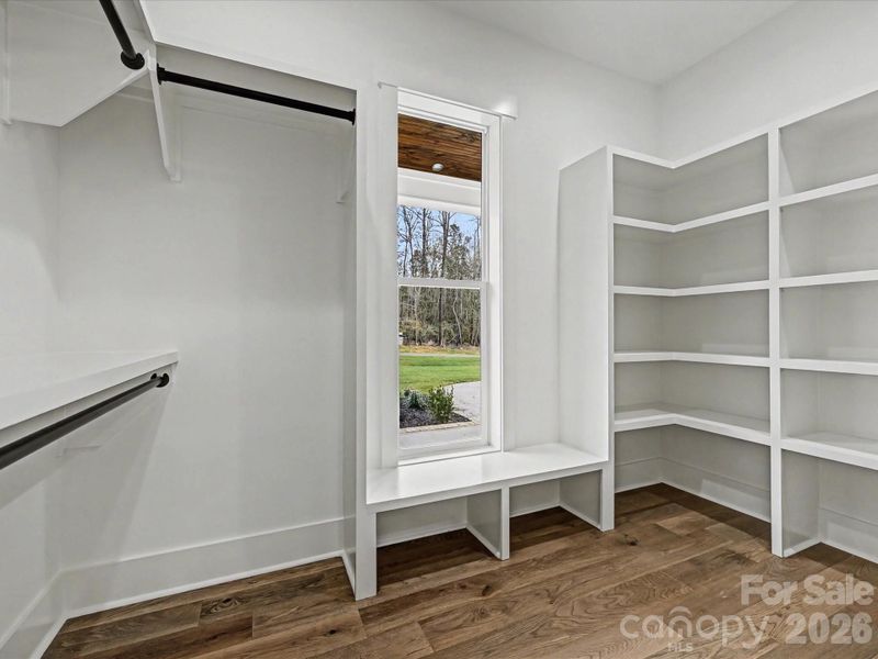 Image 45 of a home in .