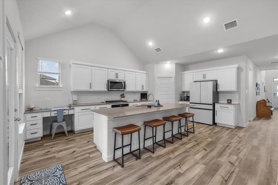 Furnished interior view inside a new home in , Fort Worth (Image 33).